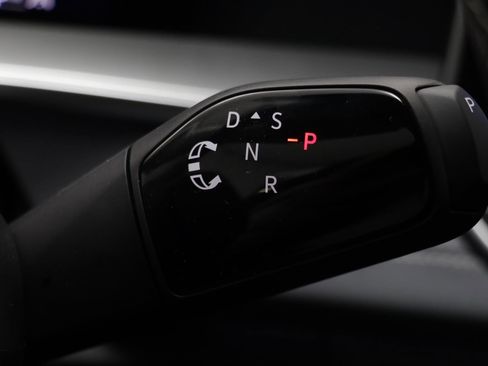 New 2026 Volkswagen Tiguan SE image 10