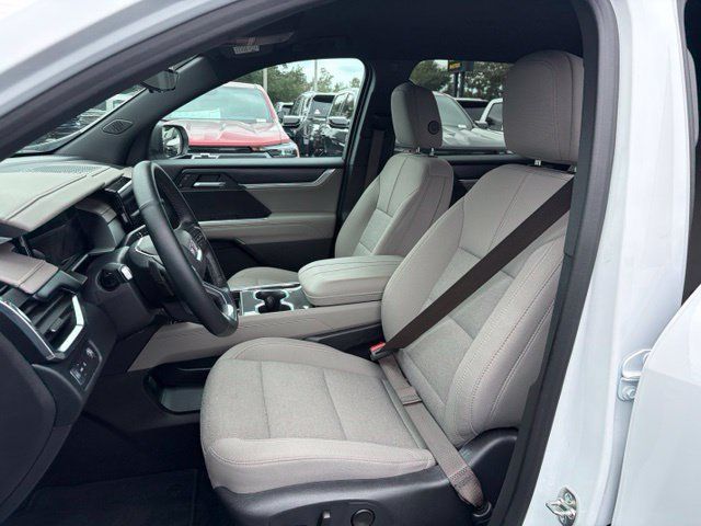 Used 2026 GMC Acadia Elevation FWD image 14