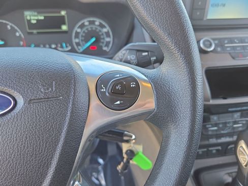 Used 2022 Ford Transit Connect XL image 22