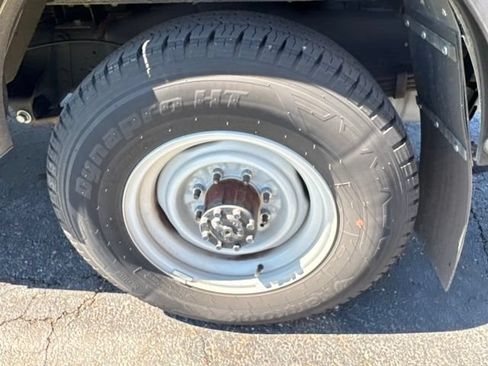 Used 2024 Ford E-350 and Econoline 350 Super Duty w/ Power Windows & Locks Group RWD image 40