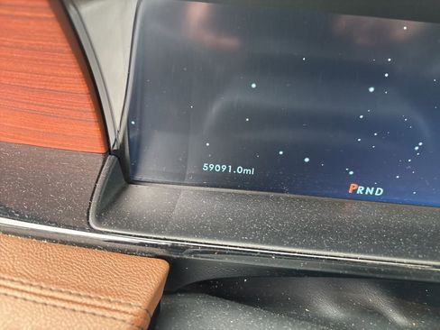 Used 2023 Lincoln Navigator Reserve image 4