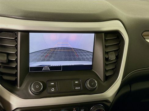Used 2023 GMC Acadia SLE w/ Driver Convenience Package AWD/4WD image 7