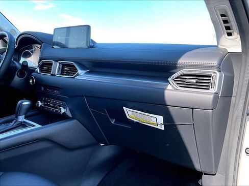 Used 2025 MAZDA CX-5 AWD 2.5 S w/ Select Package image 13