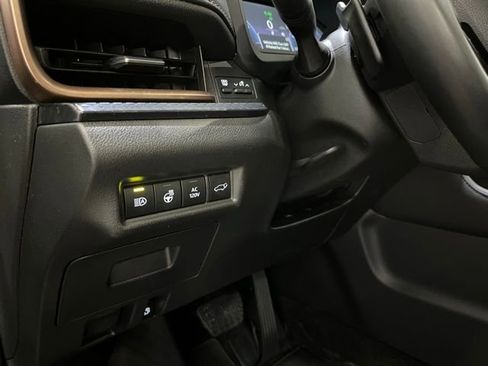 Used 2024 Toyota Grand Highlander AWD Hybrid image 18