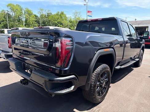 Used 2026 GMC Sierra 2500 AT4 w/ AT4 Premium Plus Package AWD/4WD image 4