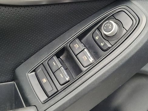 Used 2020 Subaru Impreza 2.0i Limited image 27