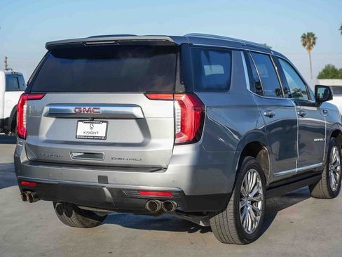Used 2023 GMC Yukon Denali AWD/4WD image 9