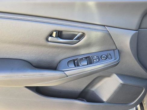 Certified 2025 Nissan Sentra S image 30