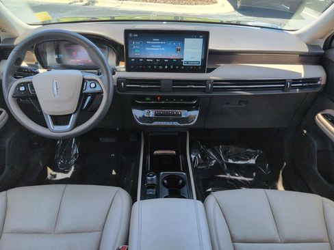 Used 2024 Lincoln Corsair Reserve FWD image 15