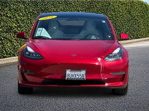 Used 2021 Tesla Model 3 Standard Range Plus RWD image 10
