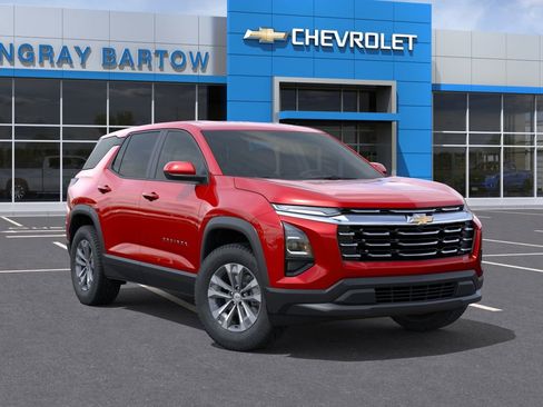New 2026 Chevrolet Equinox LT w/ Convenience Package II FWD image 7