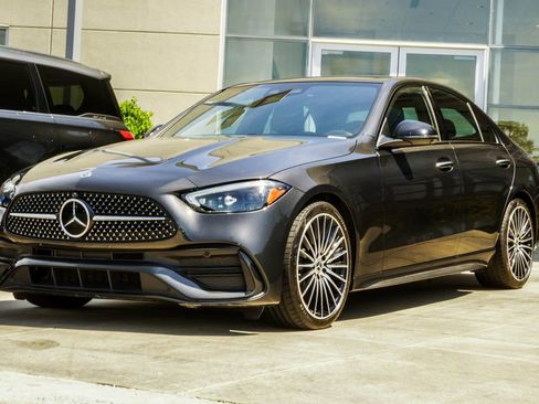 Used 2023 Mercedes-Benz C 300 Sedan image 8
