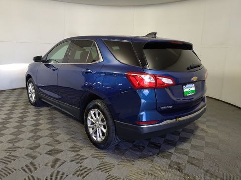 Used 2020 Chevrolet Equinox LT w/ Driver Convenience Package AWD/4WD image 5