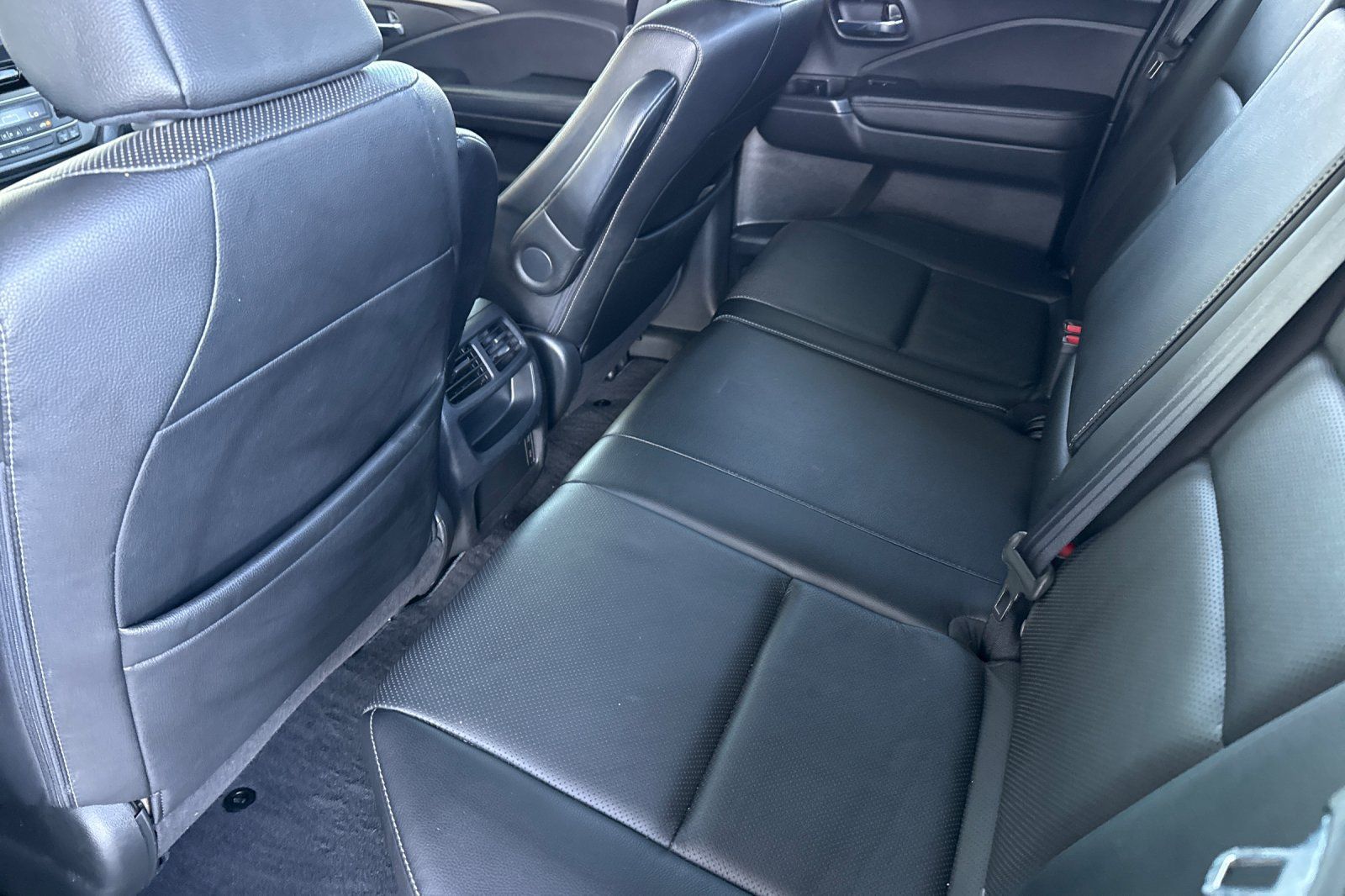 Used 2017 Honda Ridgeline RTL-T image 12