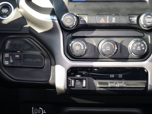 Used 2024 RAM 2500 Big Horn image 11