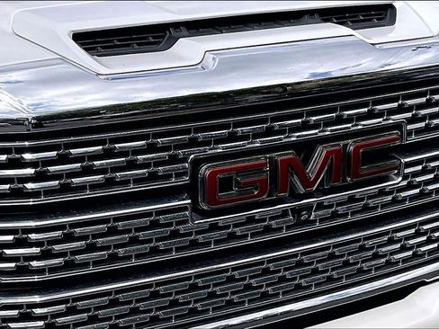 Certified 2022 GMC Sierra 3500 Denali w/ Denali Ultimate Package image 28