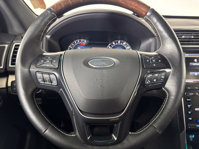 Used 2016 Ford Explorer Platinum AWD/4WD image 20