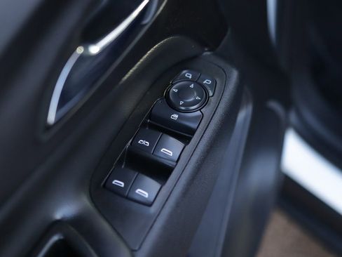 Used 2022 Chevrolet Equinox LT image 22