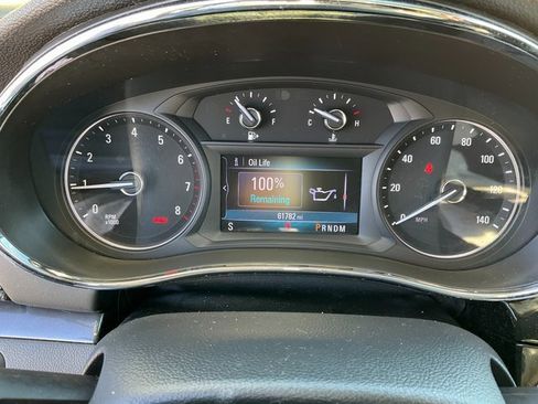 Used 2019 Buick Encore Preferred image 10