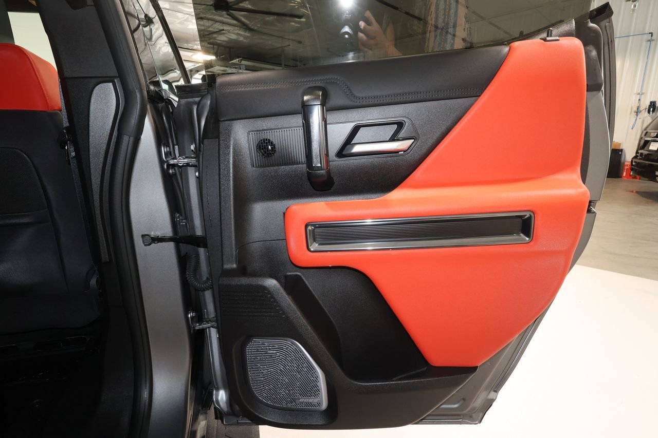 Certified 2026 GMC Hummer EV 3X w/ Carbon Fiber Edition Package AWD/4WD image 19
