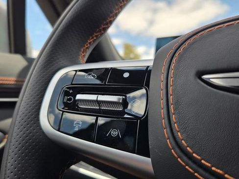 New 2026 Genesis GV70 2.5T Sport Prestige AWD/4WD image 13