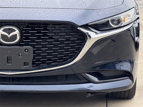 Used 2024 MAZDA MAZDA3 s image 3