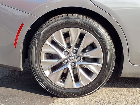 Certified 2022 Toyota Mirai XLE image 7