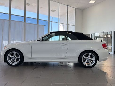 Used 2013 BMW 128i Convertible RWD image 2