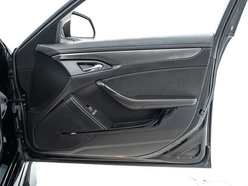Used 2013 Cadillac CTS V RWD image 28