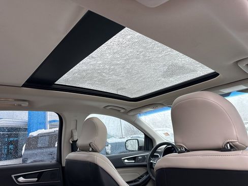 Used 2019 Ford Edge Titanium w/ Equipment Group 301A image 26