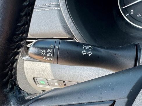 Used 2022 Nissan Sentra SV w/ All-Weather Package FWD image 22