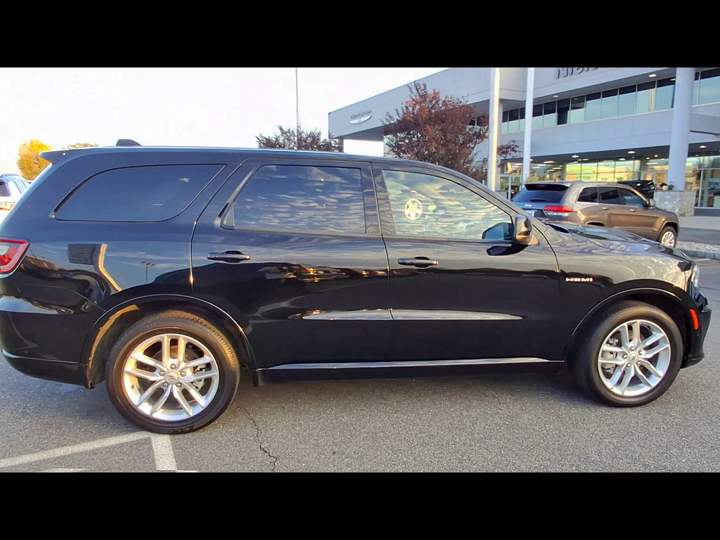 Used 2025 Dodge Durango R/T AWD/4WD image 9