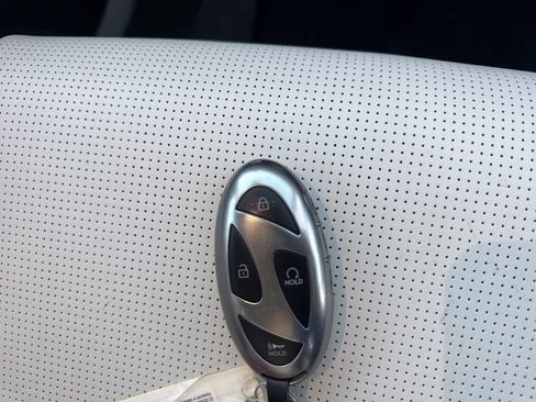 Certified 2025 Hyundai Santa Fe Calligraphy image 23