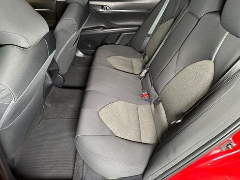 Used 2023 Toyota Camry LE image 21