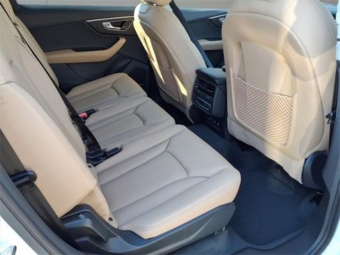 New 2026 Audi Q7 3.0T Premium image 6