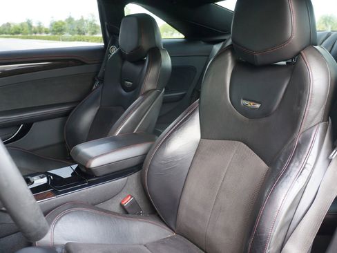 Used 2015 Cadillac CTS V image 31