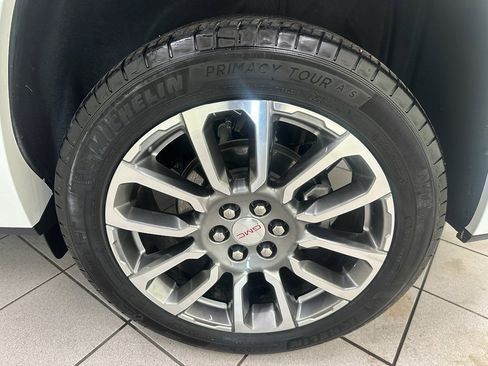 Certified 2023 GMC Acadia Denali w/ Trailering Package image 15