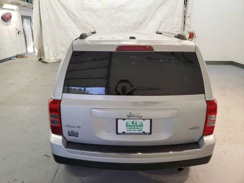 Used 2011 Jeep Patriot 70th Anniversary w/ Sun/Sound Group AWD/4WD image 5