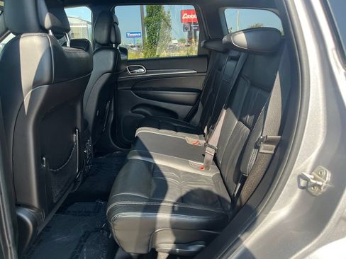 Used 2014 Jeep Grand Cherokee Limited w/ Trailer Tow Group IV AWD/4WD image 26