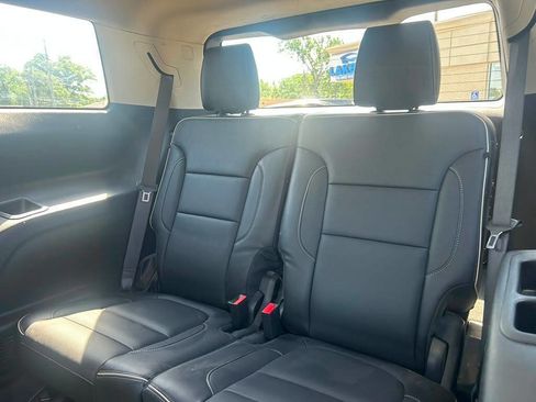 Used 2019 GMC Acadia Denali FWD image 17