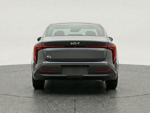 Used 2025 Kia K4 LXS FWD image 7