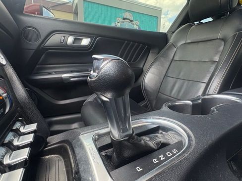 Used 2021 Ford Mustang Premium image 22