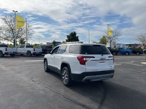 Used 2023 GMC Acadia SLT image 6
