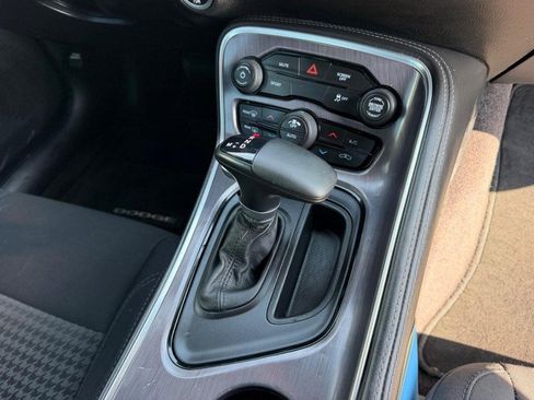 Used 2017 Dodge Challenger R/T RWD image 15