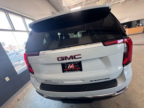 Used 2026 GMC Yukon Elevation AWD/4WD image 6