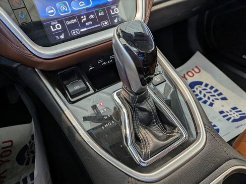 Used 2021 Subaru Outback Touring w/ Popular Package #2 image 13