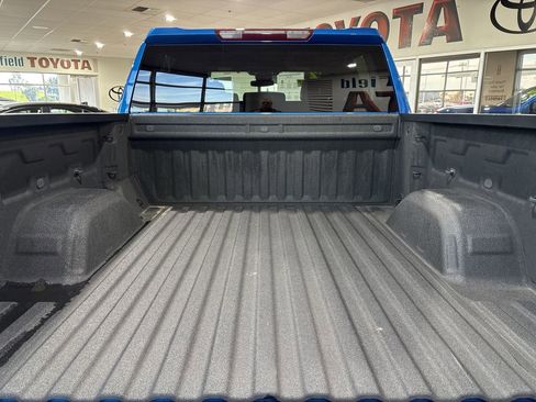 Used 2022 GMC Sierra 1500 Elevation image 24