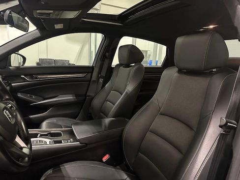 Used 2021 Honda Accord Sport image 15