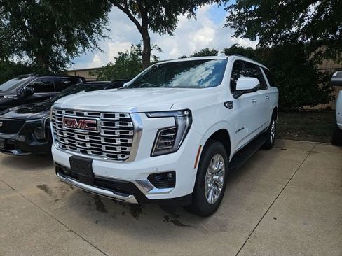 Used 2025 GMC Yukon XL Denali AWD/4WD image 1