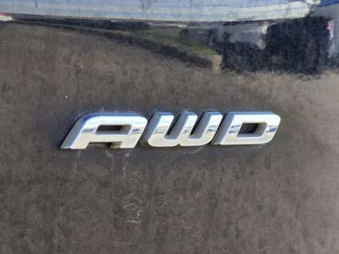 Used 2022 Ford Edge Titanium image 28